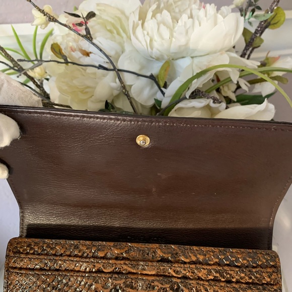 Michael Kors Leather Snakeskin Fulton Wallet - Picture 4 of 5